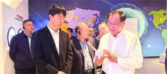 以高水平科技创新引领高质量发展