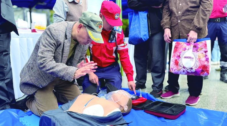 “救”在身边 涪陵启动AED定向资金募集