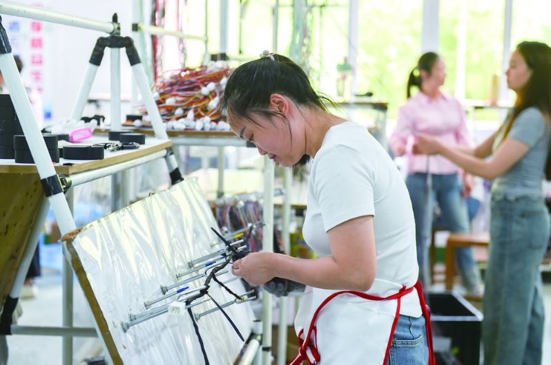 重庆硕磊为涪陵汽车产业发展注入新动能