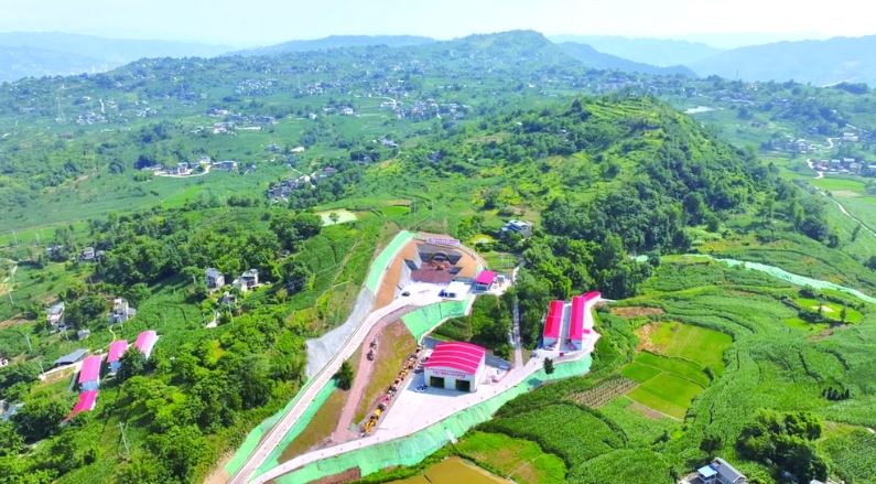 宜涪高铁全线首个隧道开始进洞施工