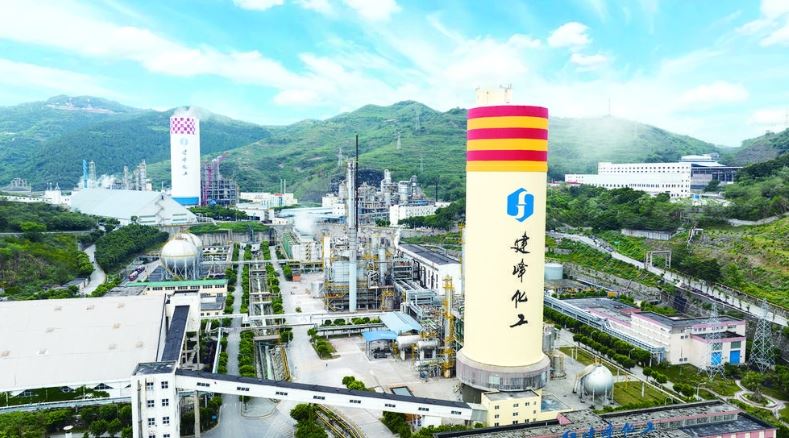 建峰化工: 废气里淘出“黄金气” 产业链延伸锻造新质生产力