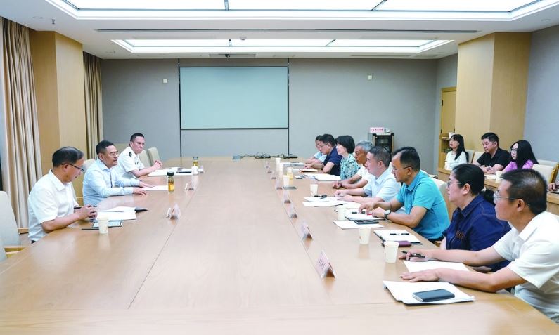 黎勇接待来访群众  用心用情做好新时代信访工作 依法依规解决群众合理诉求