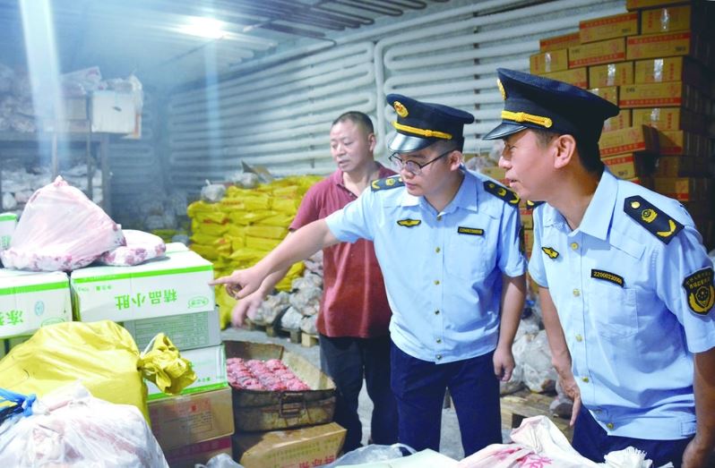 市场监管部门专项检查冷冻肉制品市场