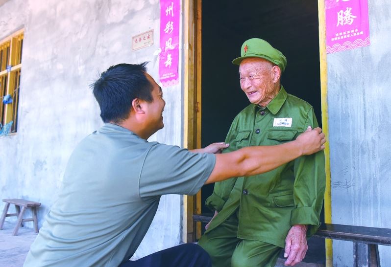 “八一”慰问送关怀 共叙军民鱼水情 涪陵多单位开展“八一”慰问活动