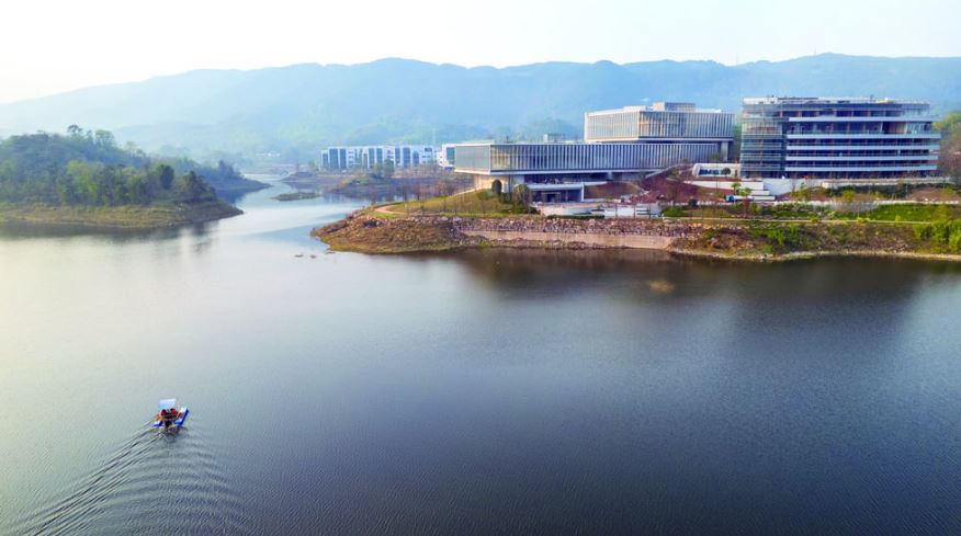 慧谷湖科创小镇解锁“近城远尘”新玩法