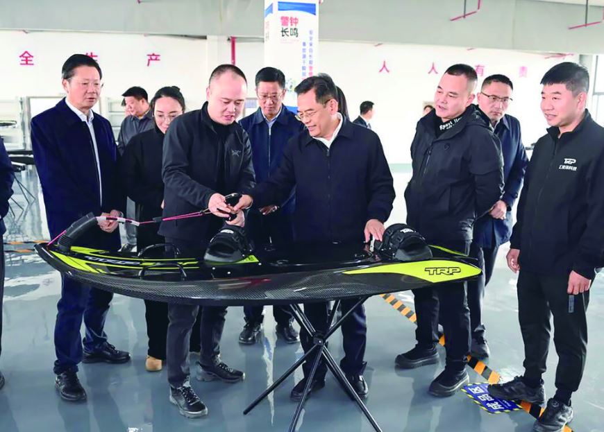 黎勇到白涛工业园区宣讲党的二十届四中全会精神并调研重点企业和项目  切实把学习成果转化为推动高质量发展实际成效