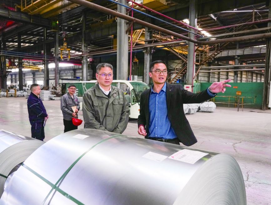 服务“满格电” 助企复工复产